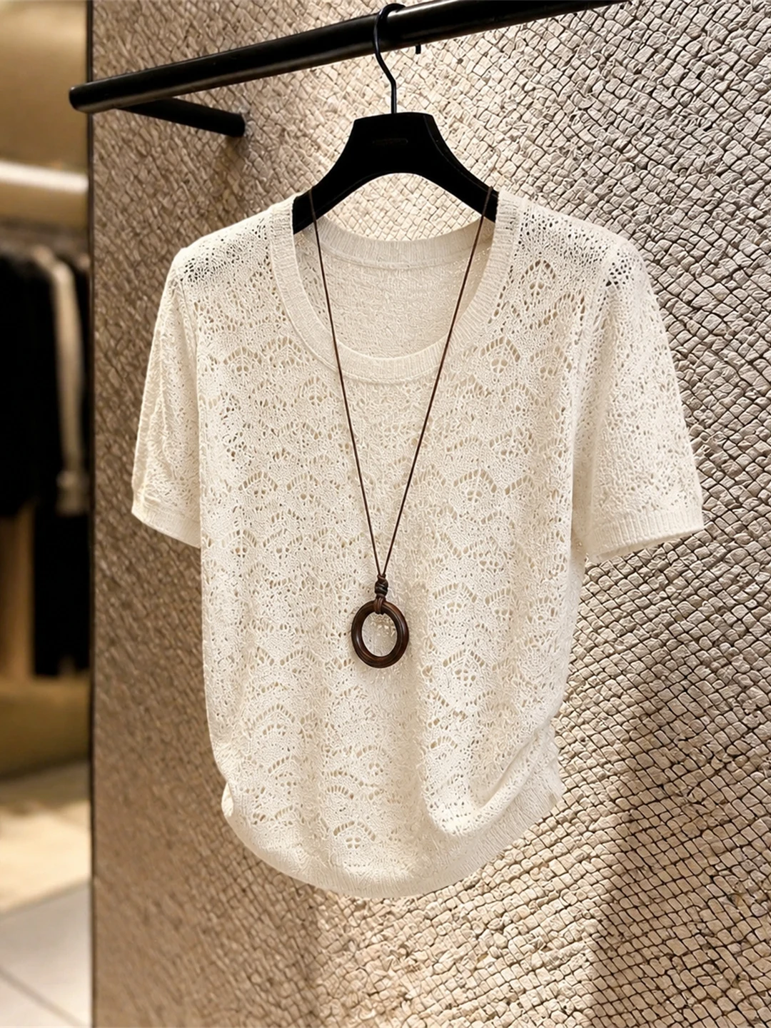 

Laid-back round Neck Hollow out Knitwear Ice Silk Short Sleeve Casual Commute Summer 2026 Korean Style Straight Cut Silk Top