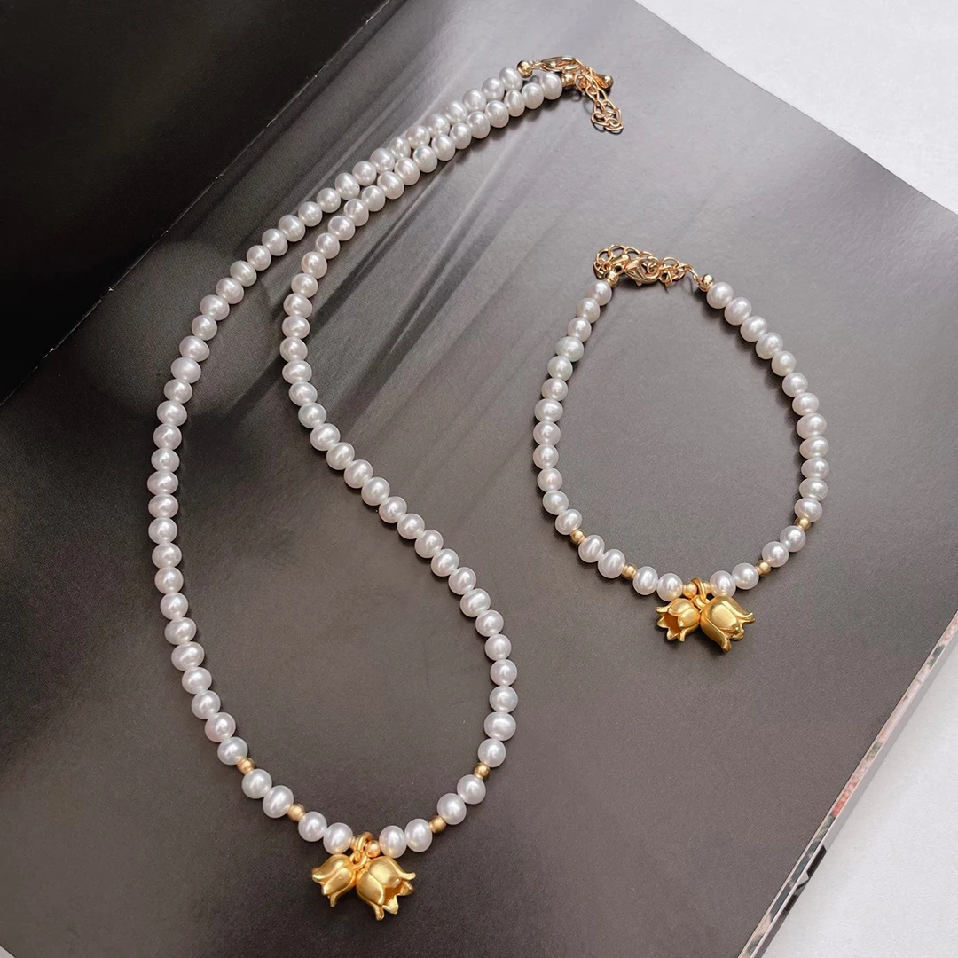 New Fashion Elegant Women Bridal Wedding Party Bellflower Necklace and Bracelet Jewelry Set with 4-5mm Natural Freshwater Pearls