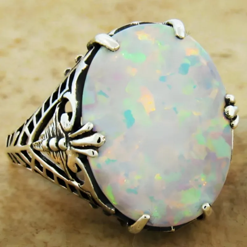 Vintage Inlaid Imitation Opal Women's Ring Creativity Silver Color Hand Carving Daily Wear Party Jewelry Anniversary Gift