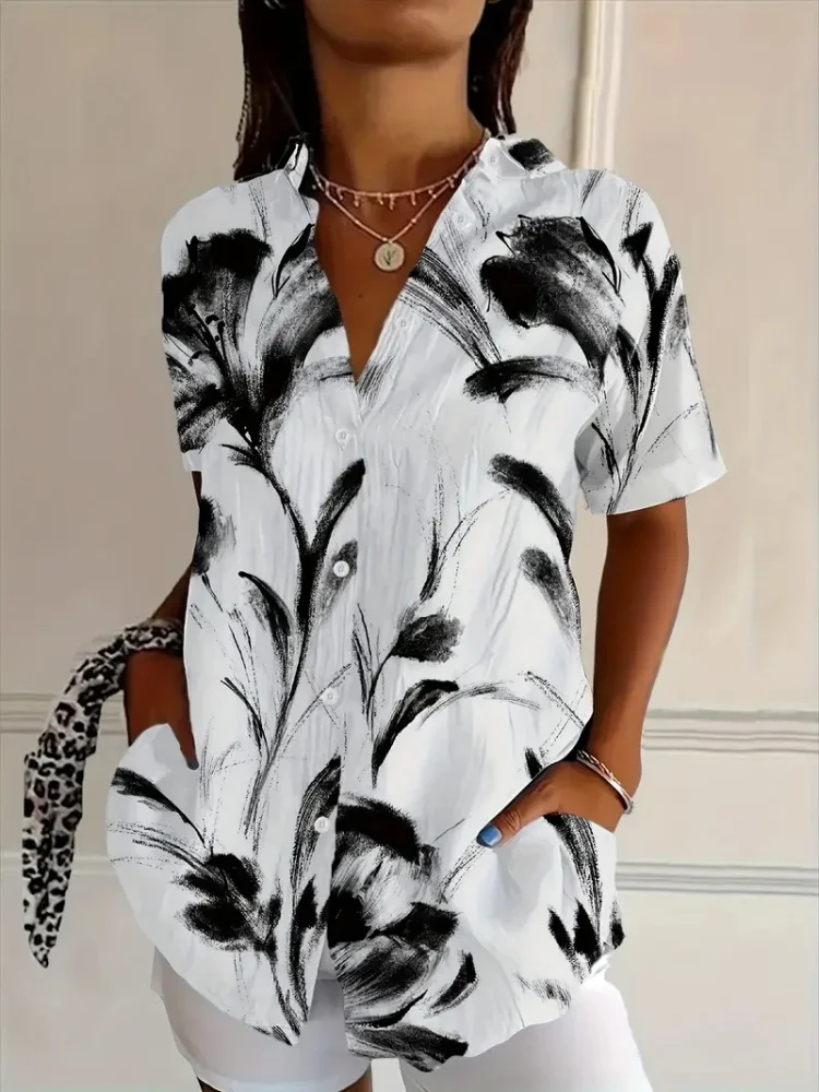 Creative Heart-shaped Printed Short-sleeved Shirts For Women In Summer 2025, A Fashionable And Casual Summer Vacation