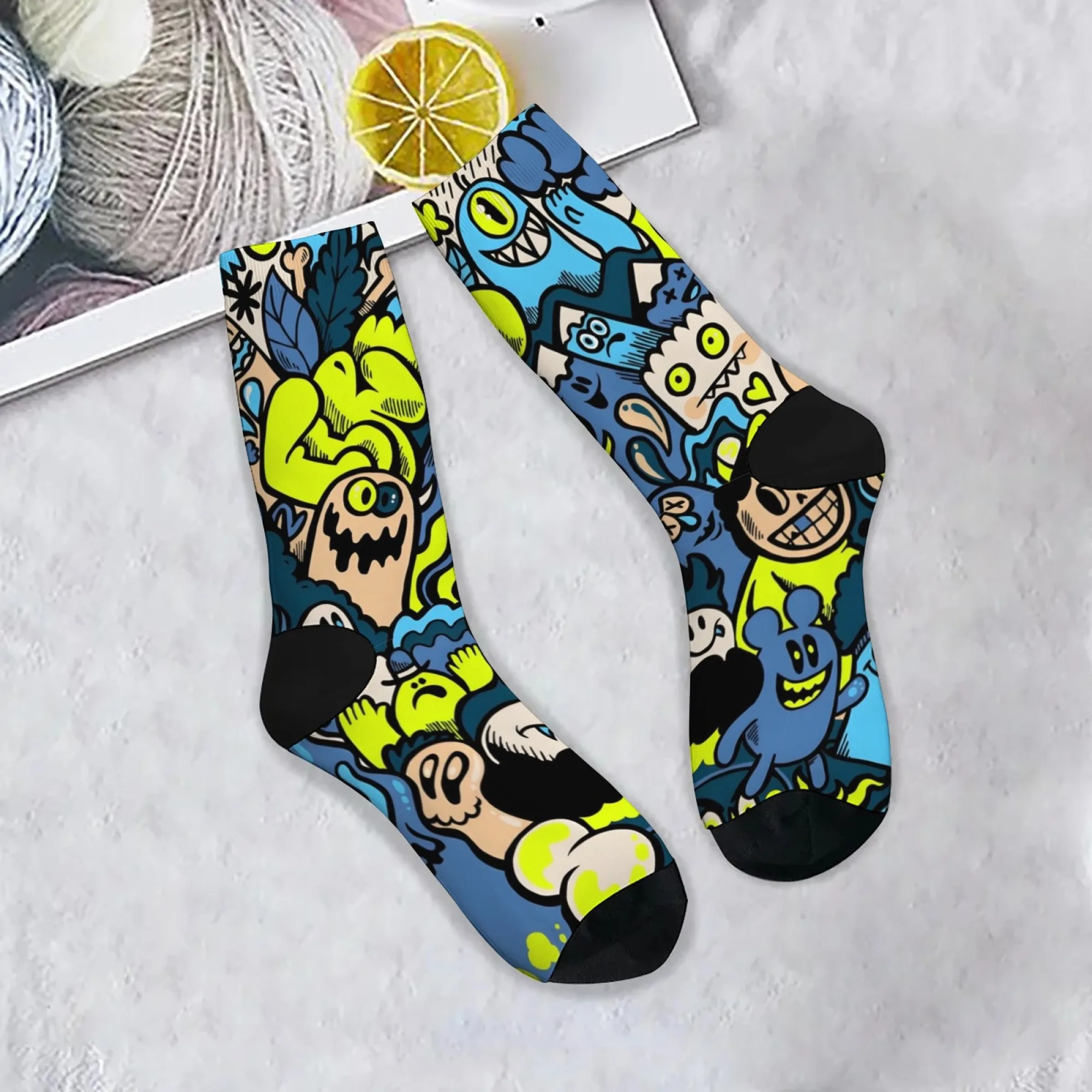 

Носки Happy с рисунком монстра, граффити, новинка, забавные мужские носки, уличные модные носки в стиле хип-хоп, удобные дышащие повседневные носки