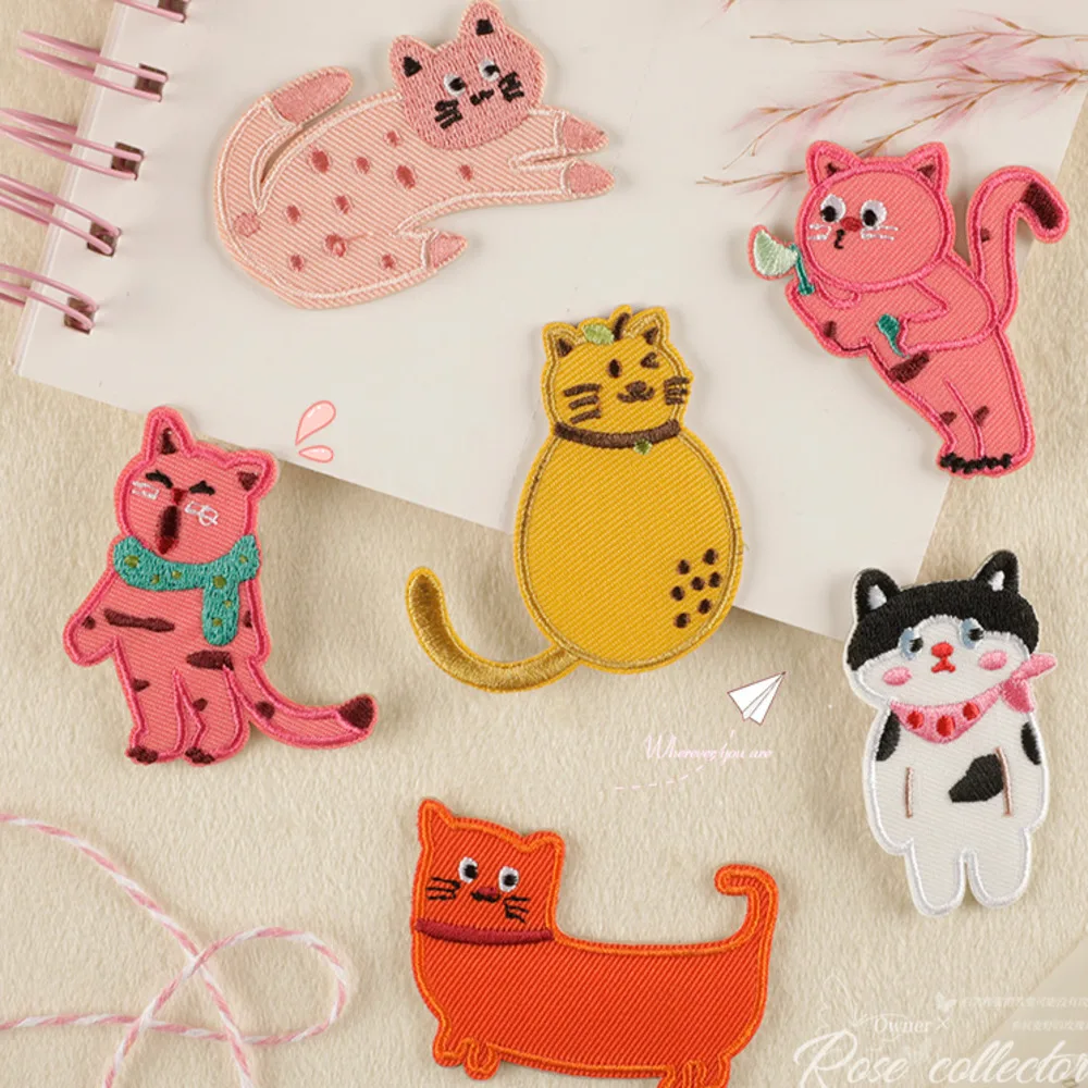 Embroidery label creative cartoon embroidery cloth accessories classification self-adhesive cartoon animal cat embroidery patch