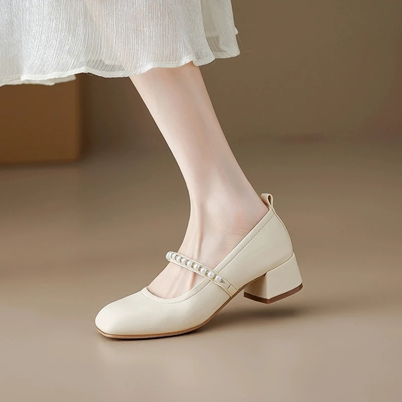 Women's Wedding Shoes Low Heels Pumps Ladies Pearls Mary Janes Shoes Bow Side sweet Girls Princess Shoes Student Leather Shoes