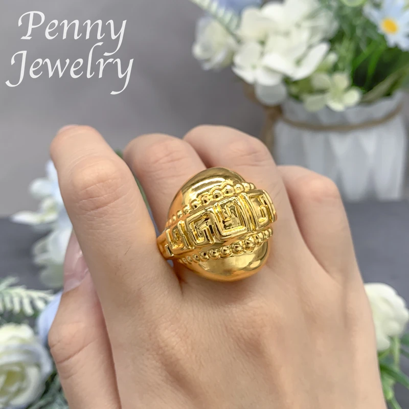 

Designer Golden Dubai 24K Gold Plated Ring for Women Copper Luxury Big Size Jewelry Party Nigerian Golden Bridal Wedding Gift