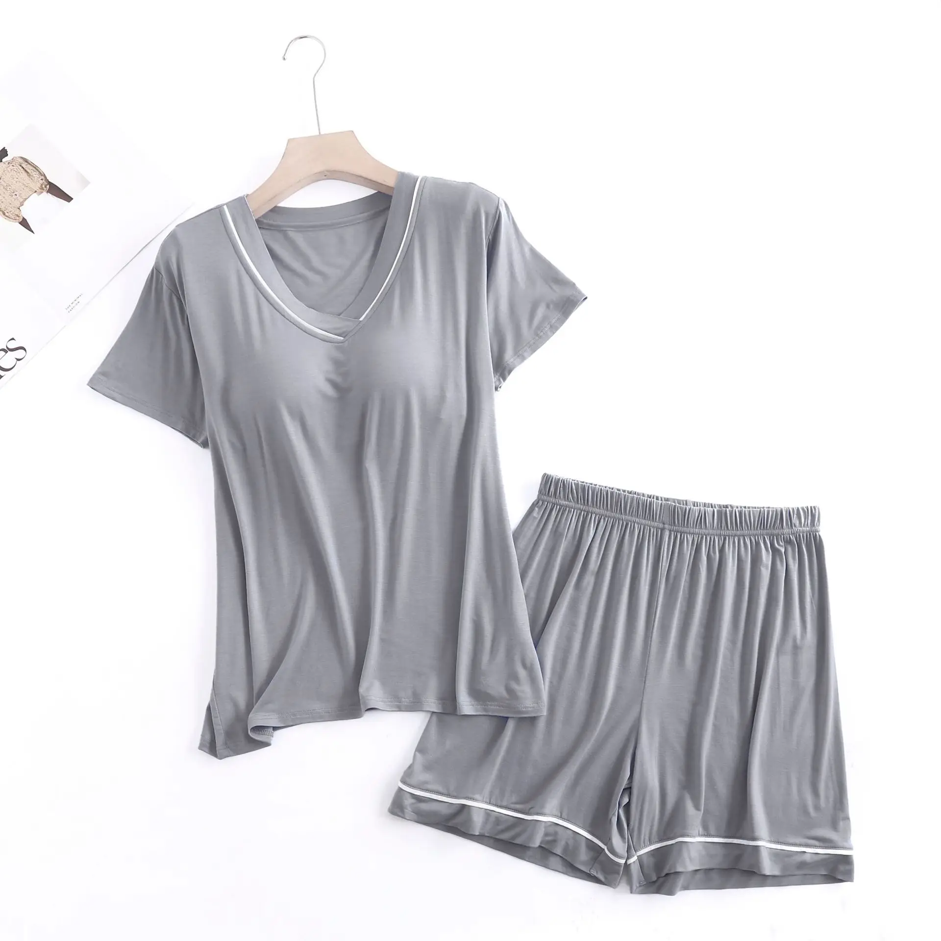 Abbigliamento da notte modale con coppa sul petto Set da 2 pezzi femminile Pigiama da donna Indumenti da notte estivi sottili a maniche corte Abito da casa allentato