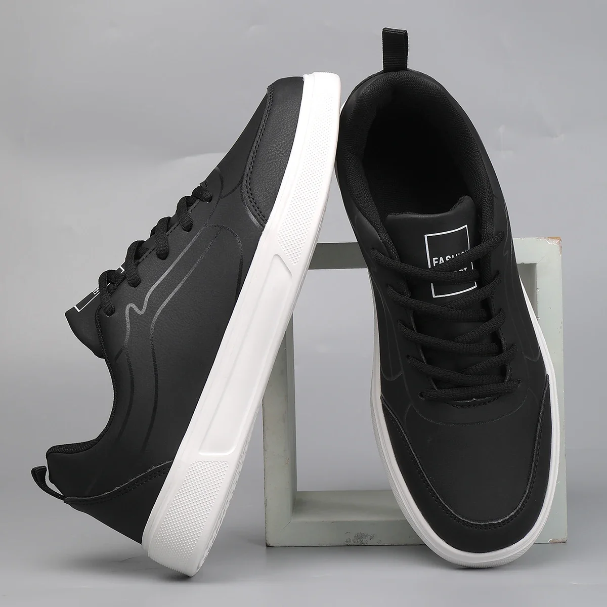 New Lightweight Men Sneakers Winter Men's Running Shoes Non-slip Breathable Male Walking Shoes Warm Lace Up Soft Casual Shoes