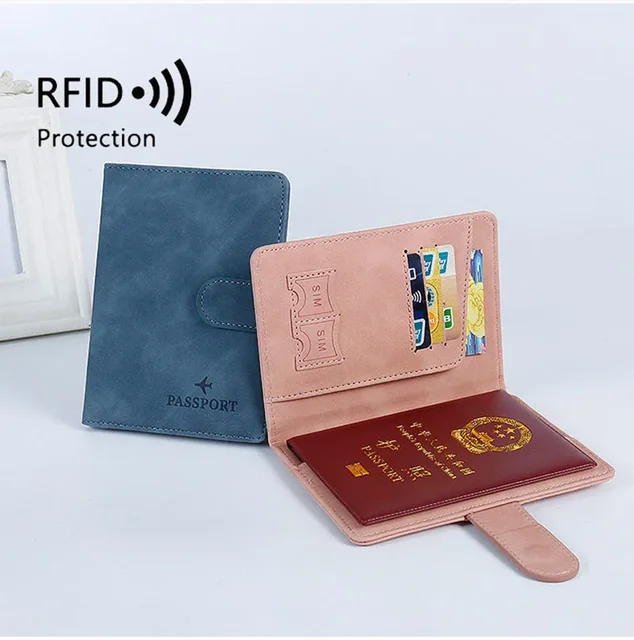 Wodoodporny skórzany portfel na paszport z blokadą RFID, etui na karty kredytowe, okładka na paszport dla kobiet i mężczyzn, zapinana na klamrę.