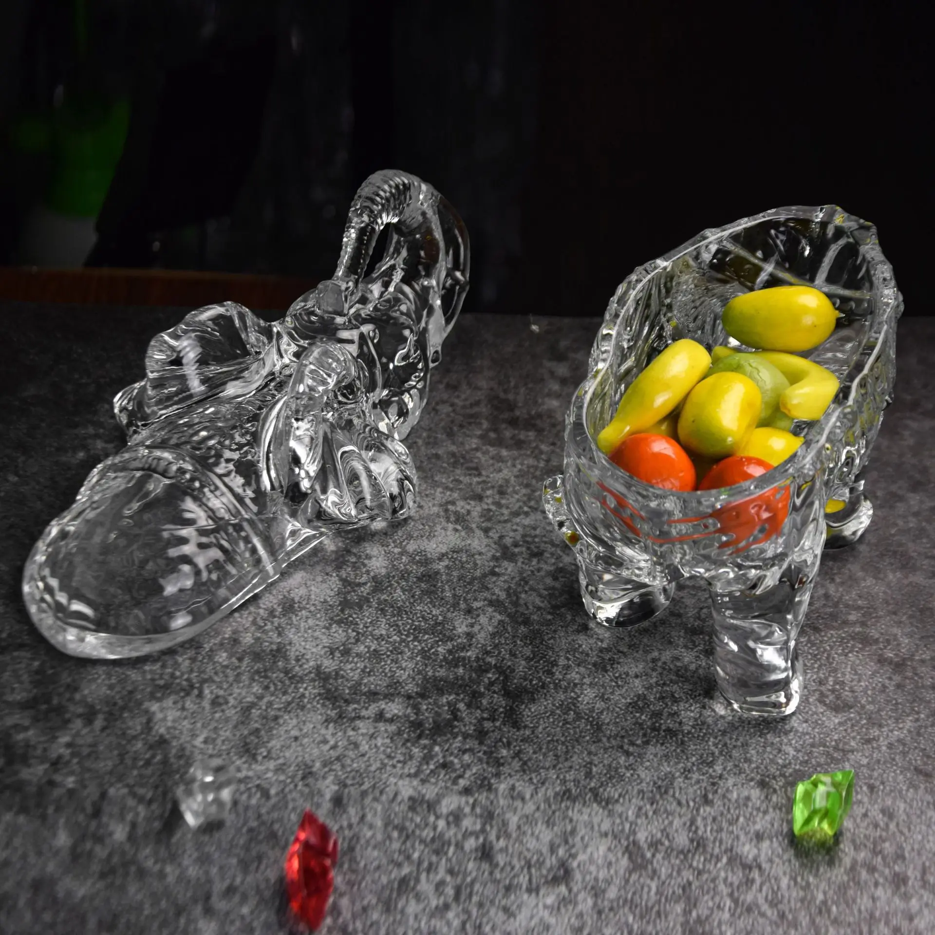 Crystal Glass Elephant Statue Jar Decorative Glassware Container Craft Ornament Accessories Furnishing for Sugar Fruits and Tea