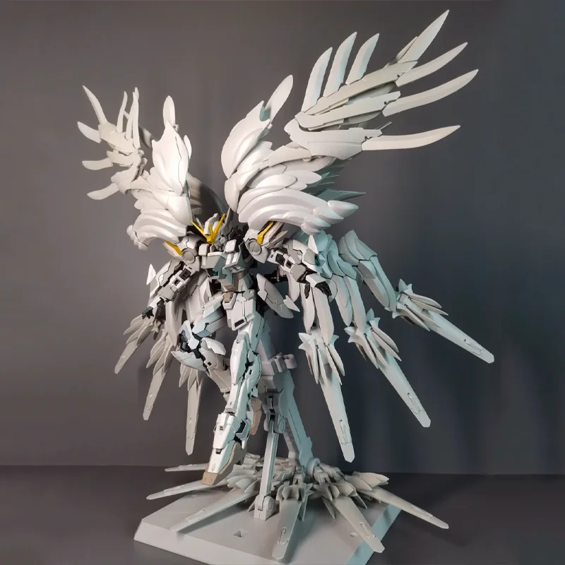 Action Figures Daban Mg 1/100 Fix Snow White Wing Assembly Model Desktop Ornament Scene Building Props Boy Toy Gift