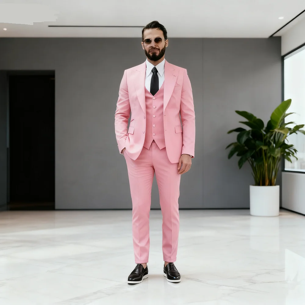 

Elegant Brown Wedding Tuxedo for Men Slim Fit Peak Lapel Formal Groomsmen Suiting Mais Recentes Designs Terno Ho