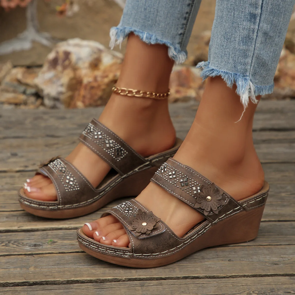 

36-43 Plus Size Shoes for Women Summer Women Peep Toe Platform Wedge Non-slip Fashion Slippers Casual Beach Footwear