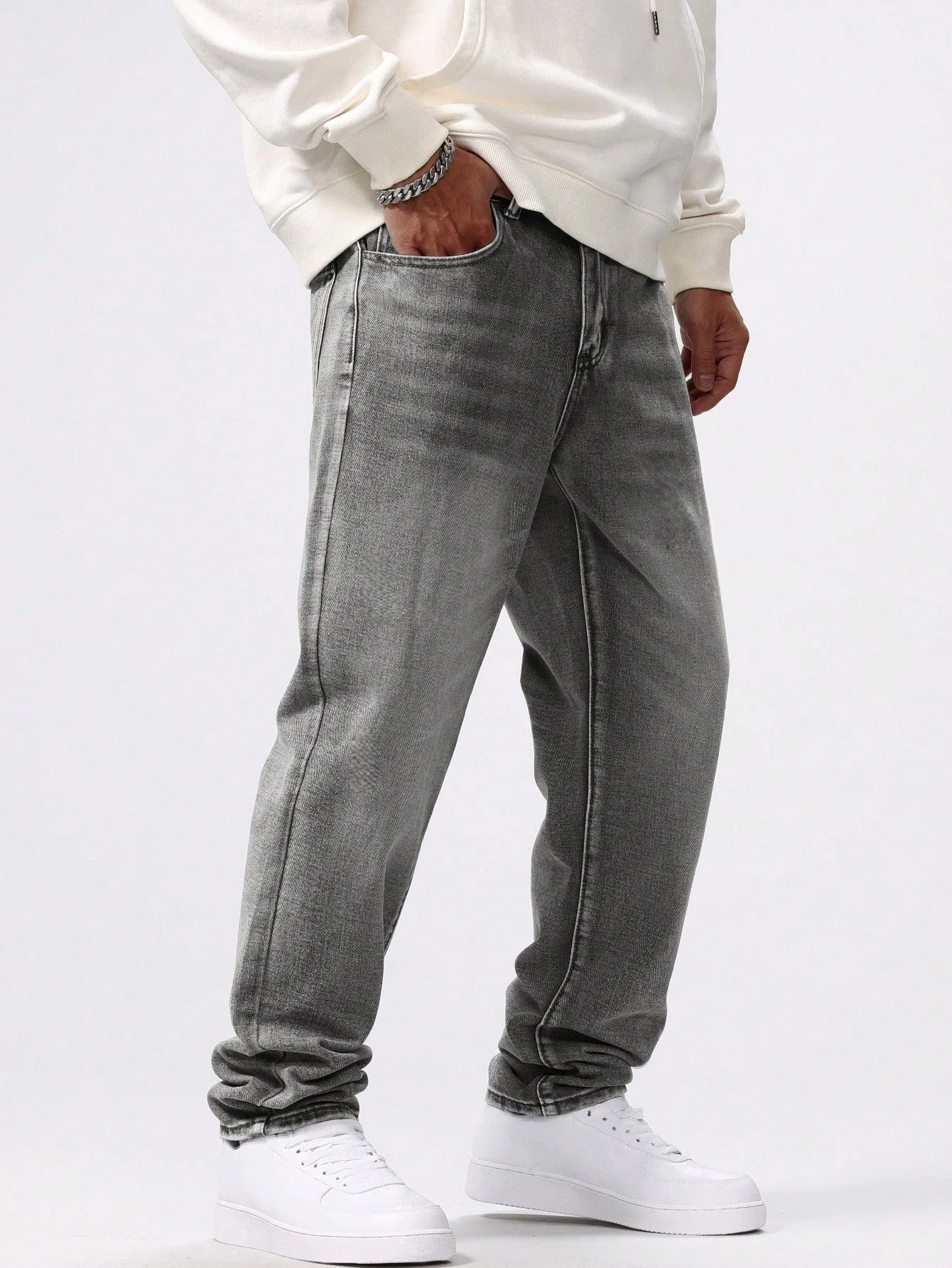 جينز رمادي نحيف للرجال ذو ساق مستقيمة على طراز الشارع الأمريكي هو تصميم بسيط مناسب للارتداء اليومي #1