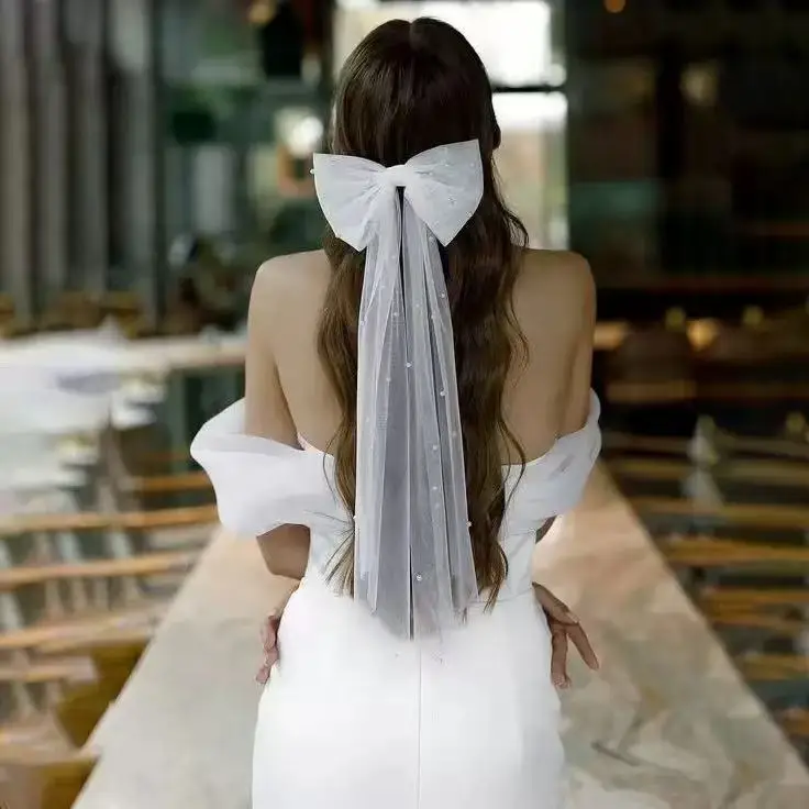 أنيقة الساتان اللؤلؤ Bowknot حجاب الزفاف القصير لينة تول طول الكتف طرحة الزفاف مع مشط #5