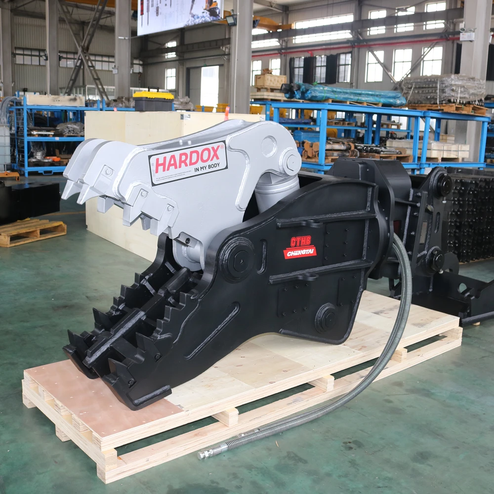 Excavator Hydraulic Pulverizers Used for Reinforced Concrete Demolition
