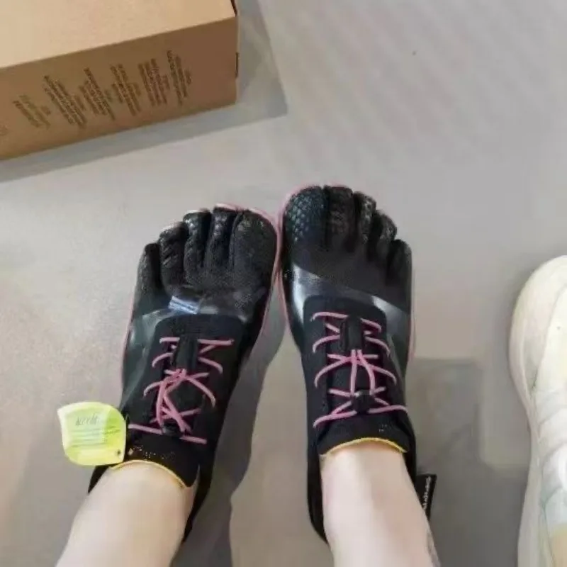 

2025 New Squat Hard Pull Shoes for Women Soft Bottom Weight Lifting Shoes Female Designer Indoor Gym Shoe Sport Shoes