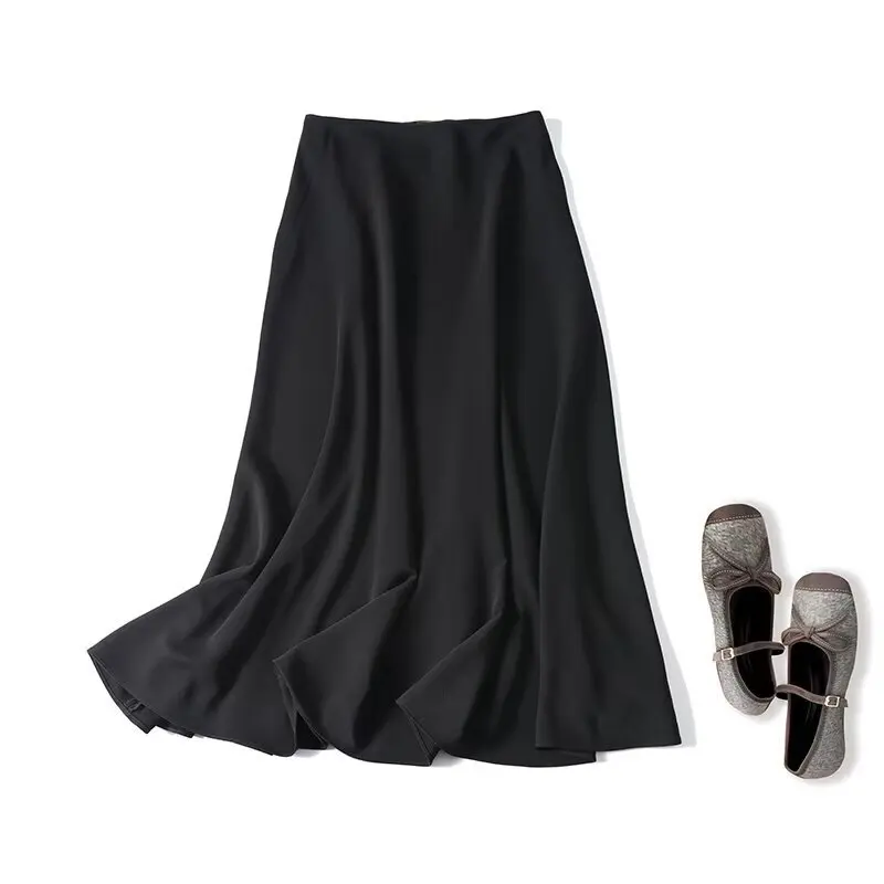 

MaxduttiFrench Faldas Skirts Fashionable Women's Golden Button-Decorated High Waisted Skirt Minimalist Black Skirt Woman Clothin