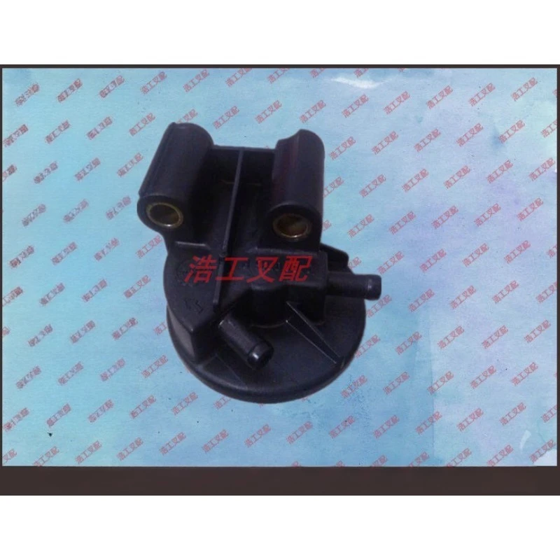 (Suitable for DEUTZ Deutz) Engine Diesel Filter Base 04270706 01174696 Filter Cartridge Base
