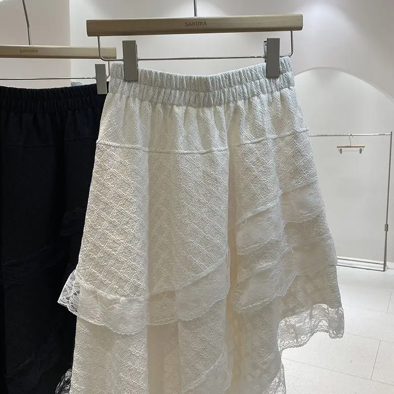 Sweet and Spicy Irregular White Lace Skirt for Women Autumn French High Waist Slim Cake Small A-Line Skirt