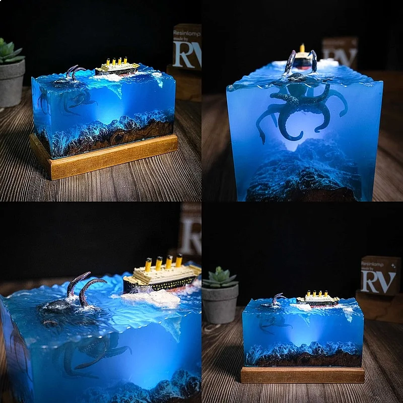 lampe-en-bois-et-resine-artisanale-titanic-et-pieuvre-geante-decoration-cadeau-d'halloween