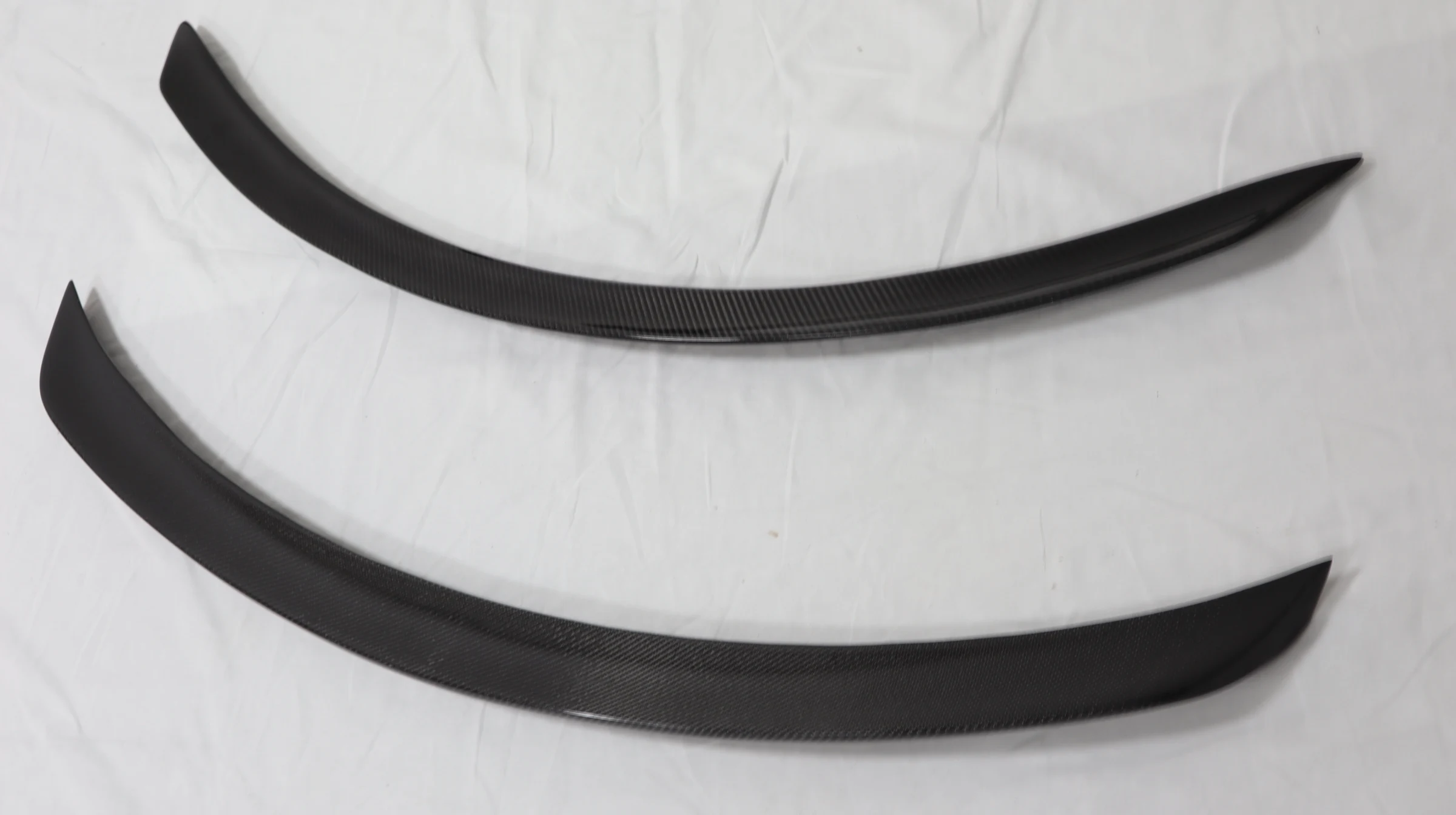 C Class W205 C63 Carbon Fiber Rear Wing for W205 C180 C200 C260 C43 C63 Style Carbon Finber Rear Spoiler