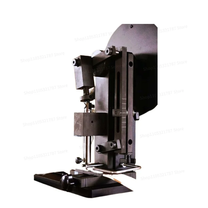 Belt Punching Machine Multifunctional Hand Crank Adjustable Spacing, Manual Shoulder Strap Punching Centered Positioning