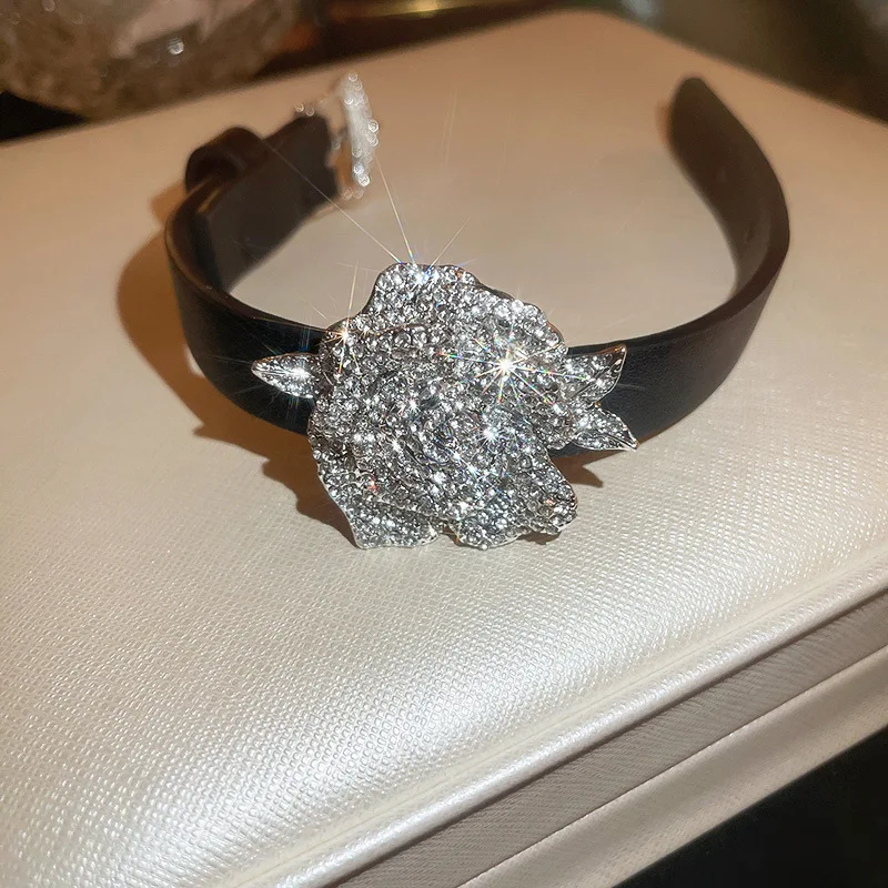 Inlaid Rhinestone Flower for Women  European American Luxury Pu Leather Bracelet Design Personalized New Style Jewelry