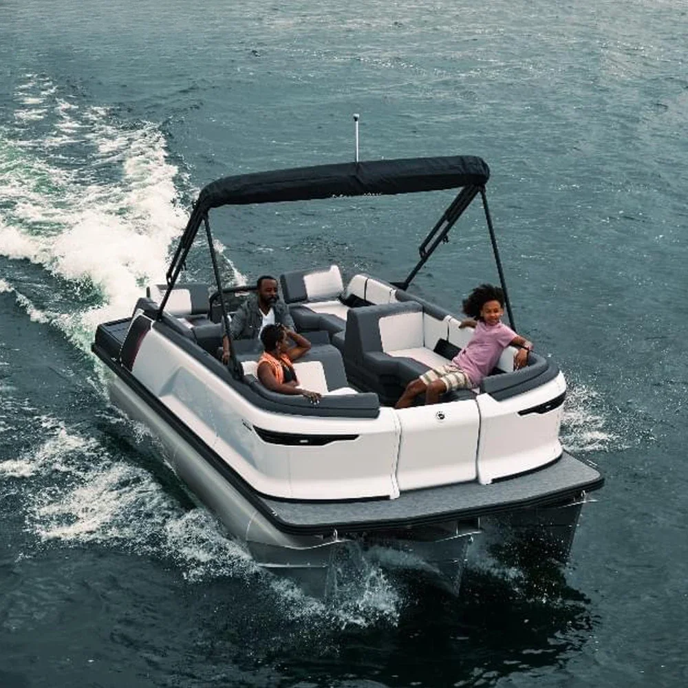 2025 Lake Pleasure Boat Aluminum Pontoon Trimaran with Motor for Sale