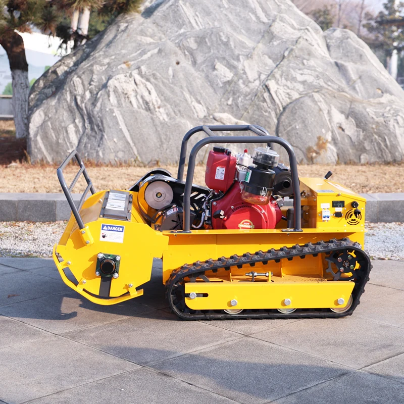 Customized Premium RC Lawn Mower Low Vibration Smooth Running Suitable For Home Garden Backyard Small Lawn Maintenance Work - view 6