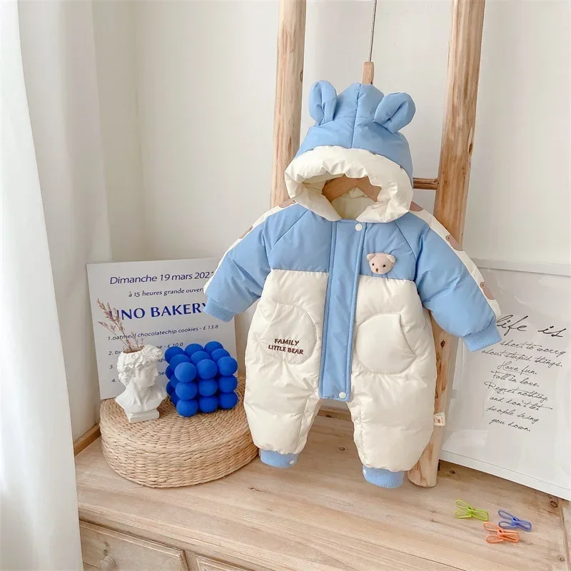 

2023 Winter New Arrival: Kids Babies Boys Girls Full Sleeve Patchwork Hooded Zipper One-Piece Romper with Cartoon Bears, 0-3Y