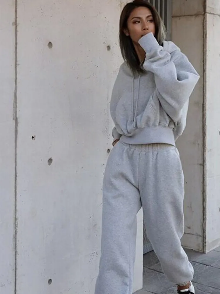 Two piece set of women\'s solid color drawstring hooded sweatshirt pants sports suit 2024 autumn/winter new casual streetwear