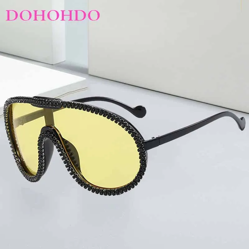 

DOHOHDO 2025 New Oversized Diamond Sunglasses Women Trendy Personalized One-Piece Sun Glasses Men Toad Mirror Windproof Eyewear