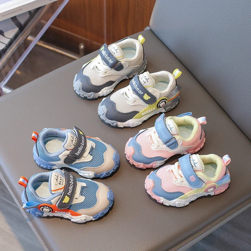 

Детская спортивная обувь, дышащая сетчатая модная детская обувь для бега, нескользящая, новинка 2025, модная удобная теннисная обувь для мальчиков и девочек