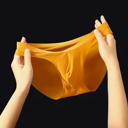 New Ice Silk Mens Briefs Quick-drying Thongs Underwear Men's Briefs Penis Pouch Panties Soft Sexy Solid Panties