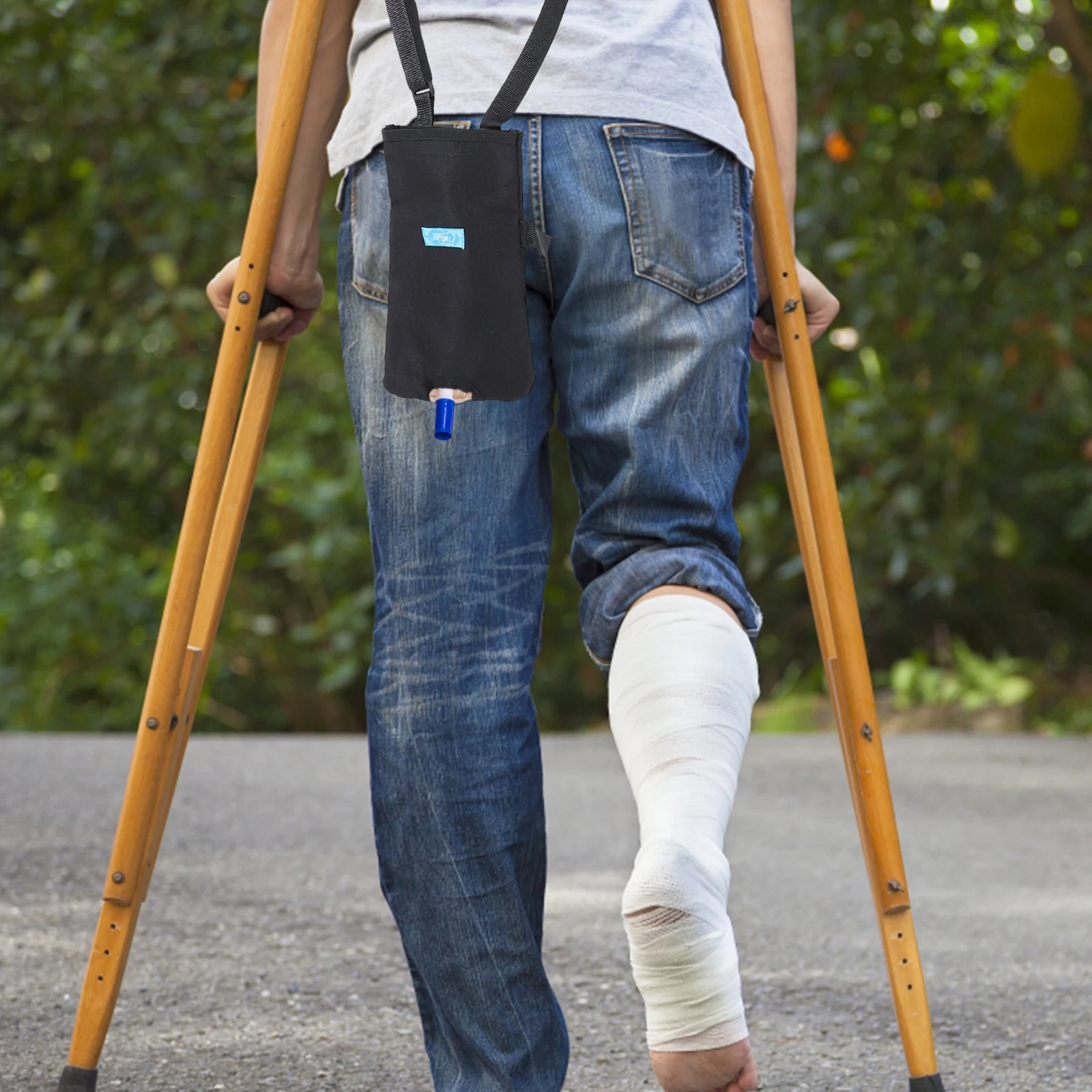 

Urine Bag Fixed for Elderly Large Capacity Nursing Drainage Adjustable Strap Practical Use Catheterization Difficulty Travel Car