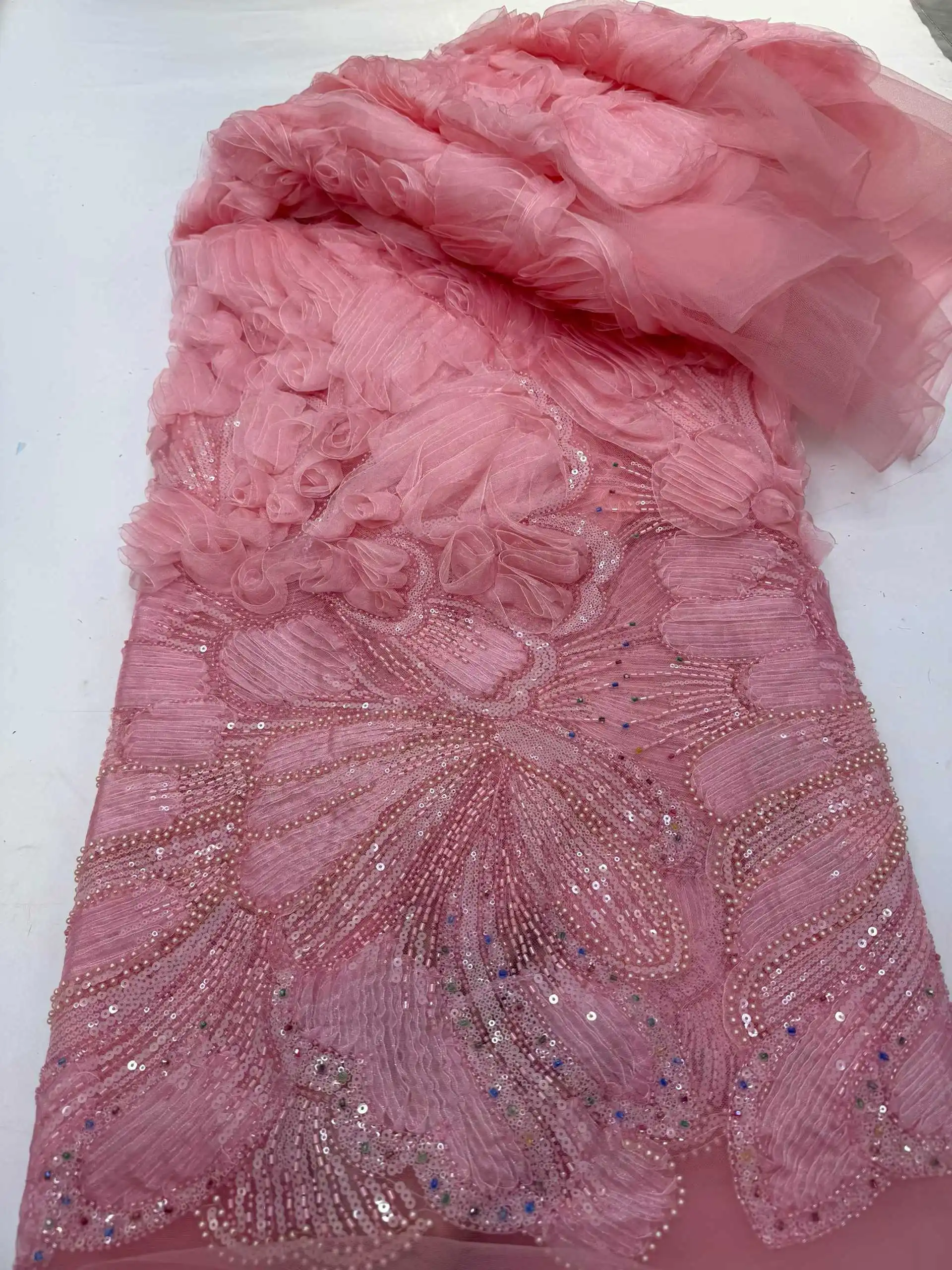 

Latest French Luxury Embroidery Beaded Lace Fabric African Nigerian Sequin Lace Fabric for Wedding Party Dress Sewing