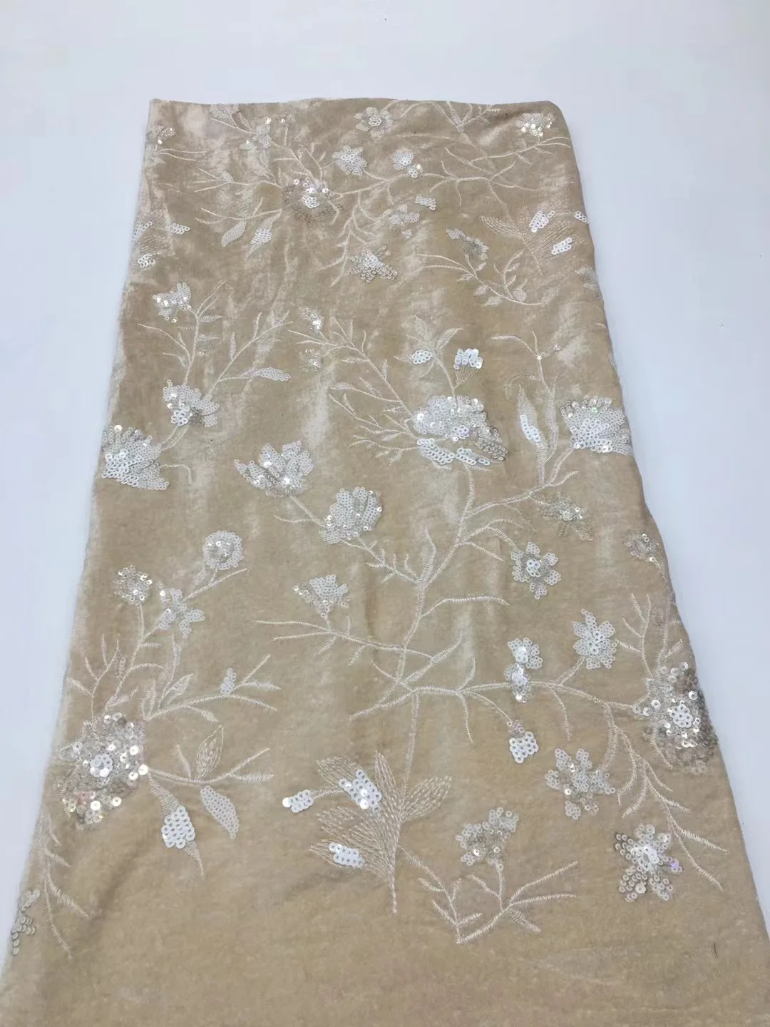 Nigerian French Lace 2025 Sequin Fabric For Wedding Dress Embroidered African Tulle Net Lace Fabric High Quality For Women