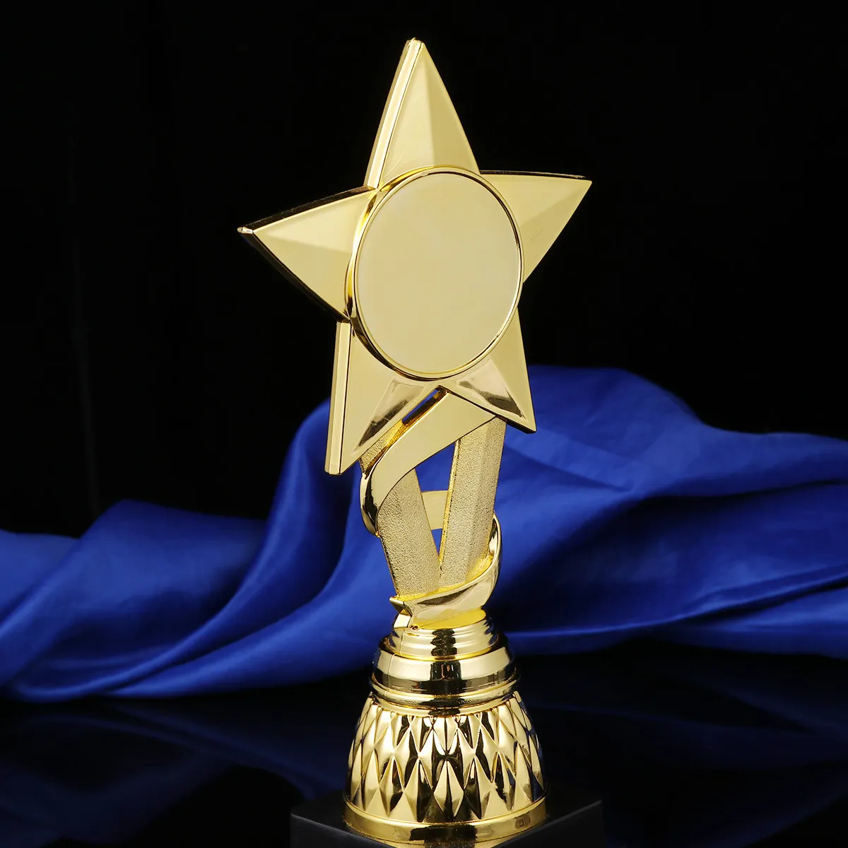 29cm Plastic Award Trophy Star Design Creative Sport Competition Reward Cup Trophy Cup Trophies Golden Award
