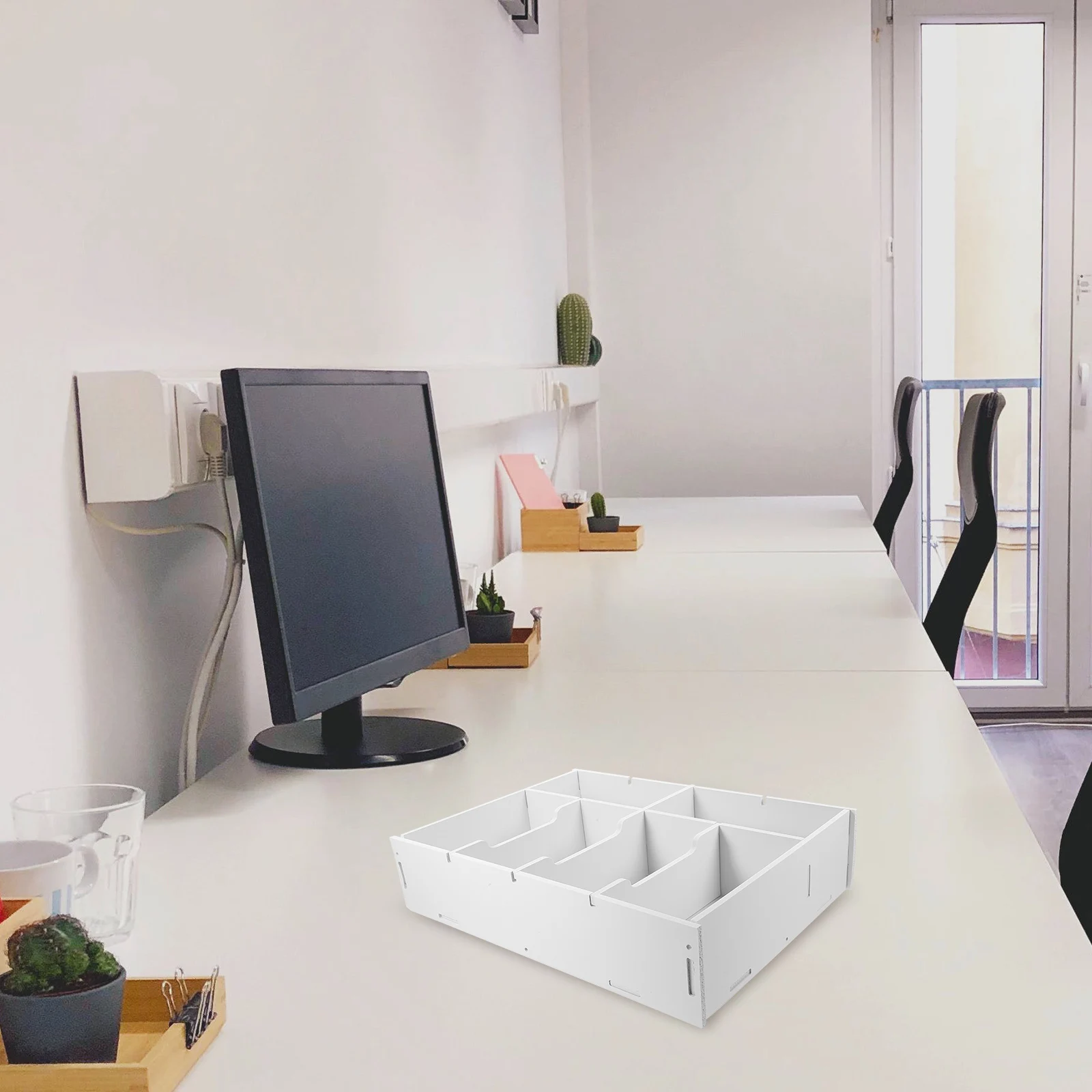 صندوق تخزين النقود المنظم لسطح المكتب مع مقصورات متعددة لحقيبة حامل منظم أموال العملات المعدنية