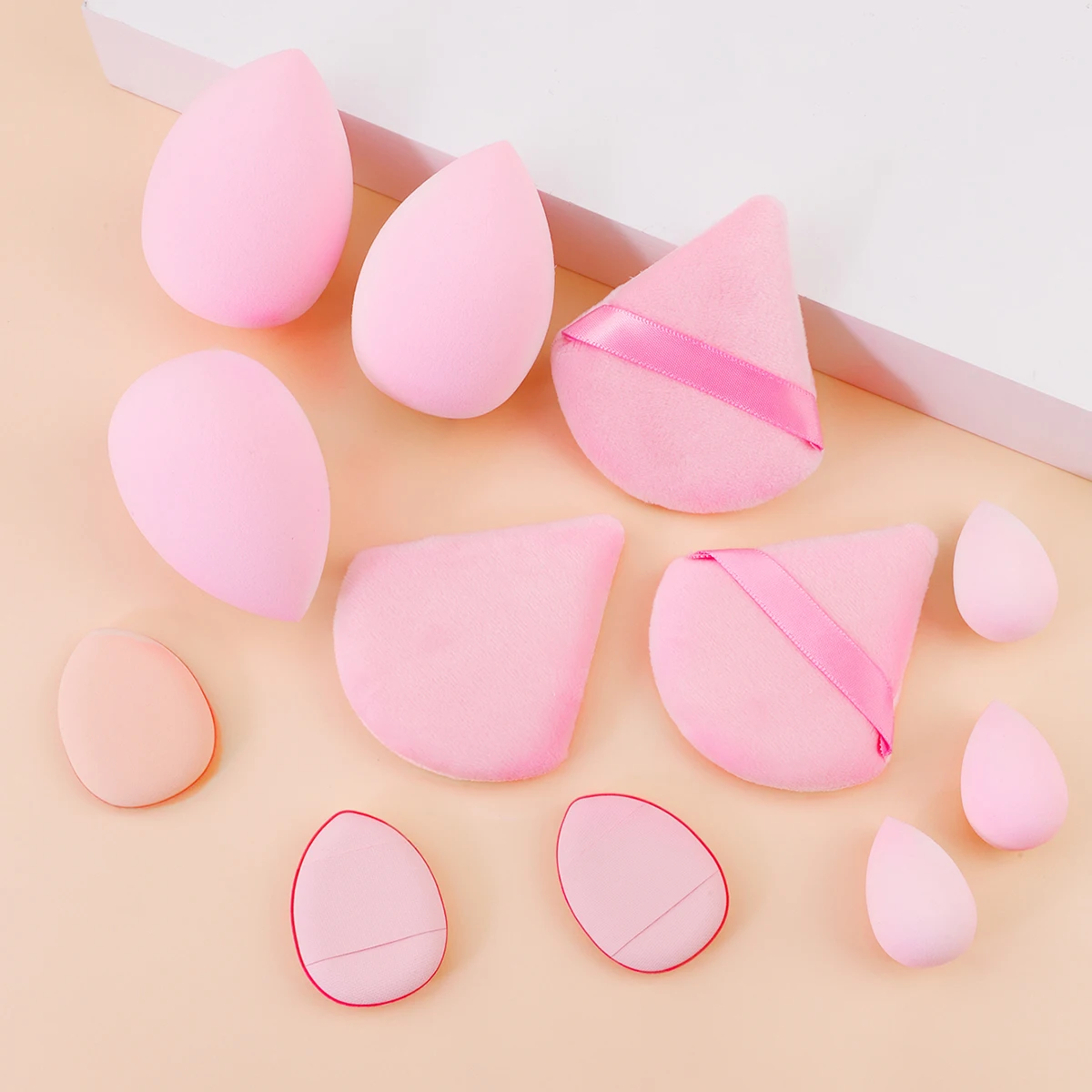 Juego combinado pequeño, mediano y grande, 12 Uds., esponja de maquillaje esencial para principiantes, juego de esponjas cosméticas, esponja para base de maquillaje