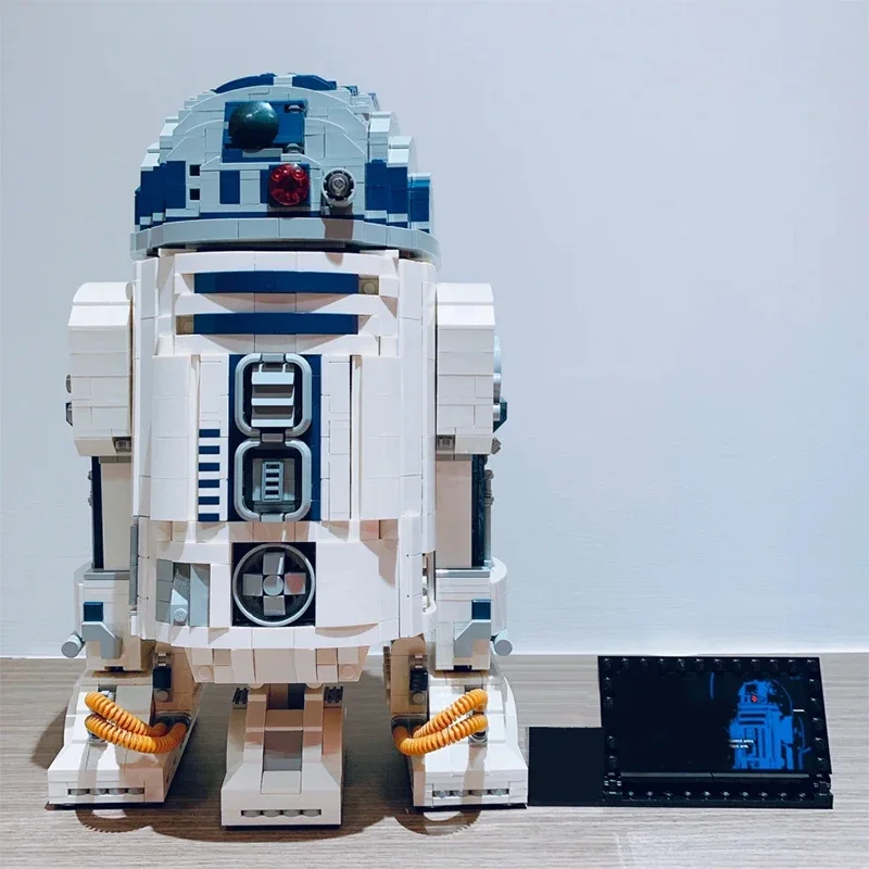 

2314PCS In Stock Space Robot Building Blocks R2D2 Droid Model Assemble Bricks Toy Birthday Christmas Gift For Kid Boy Adult