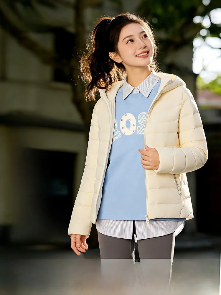 

Snow Flying Spring 2026 Women's Short Quilted down Jacket Fashionable Lightweight Warm Casual Versatile Nylon Fabric Duck down