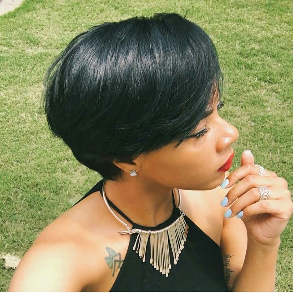 ショートストレート人毛ウィッグ ピクシーカットウィッグ ブラジル産レミーヘア 生え際がプレプラッキングされた女性用ウィッグ 機械製 100%人毛