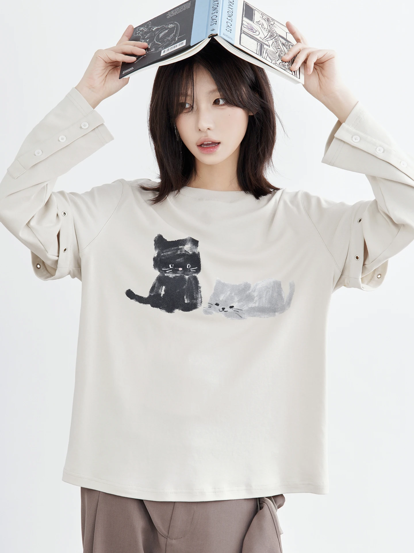 Universal Gravitation Museum Loose Fit Long Sleeve T-Shirt Women's Summer Thin Cool Feeling Print Top Comfortable Breathable