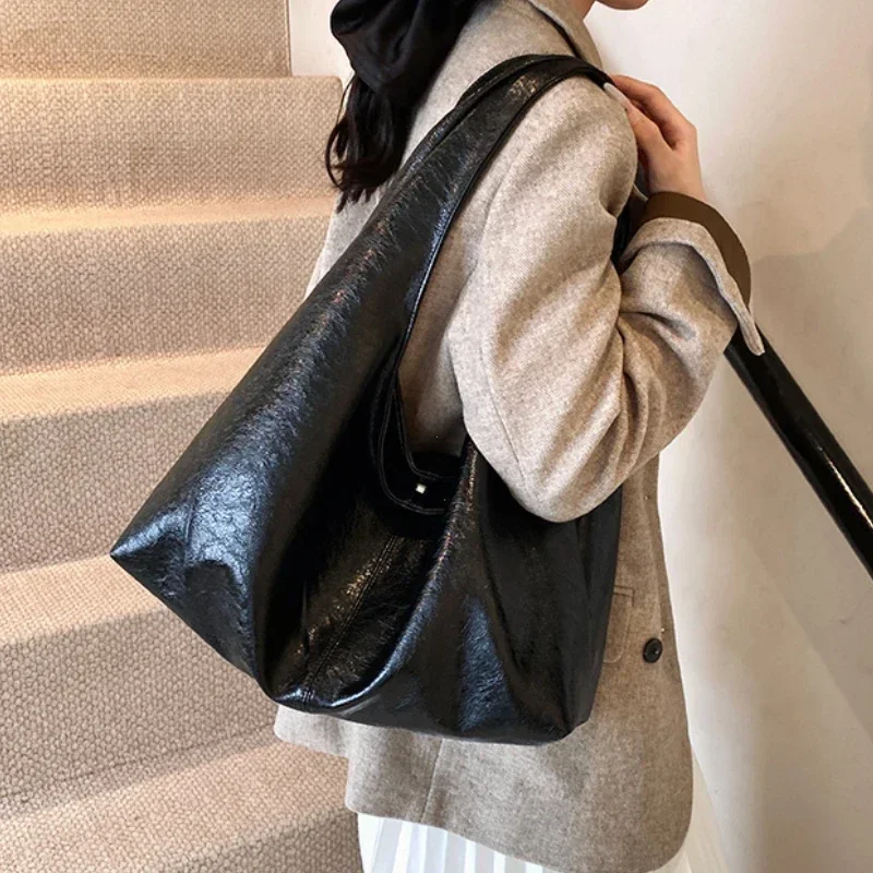 

Large Capacity PU Leather Hobo Underarm Bags Autumn Winter Shoulder Bag for Women 2025 New Trend Y2K Handbags and Purses Tote