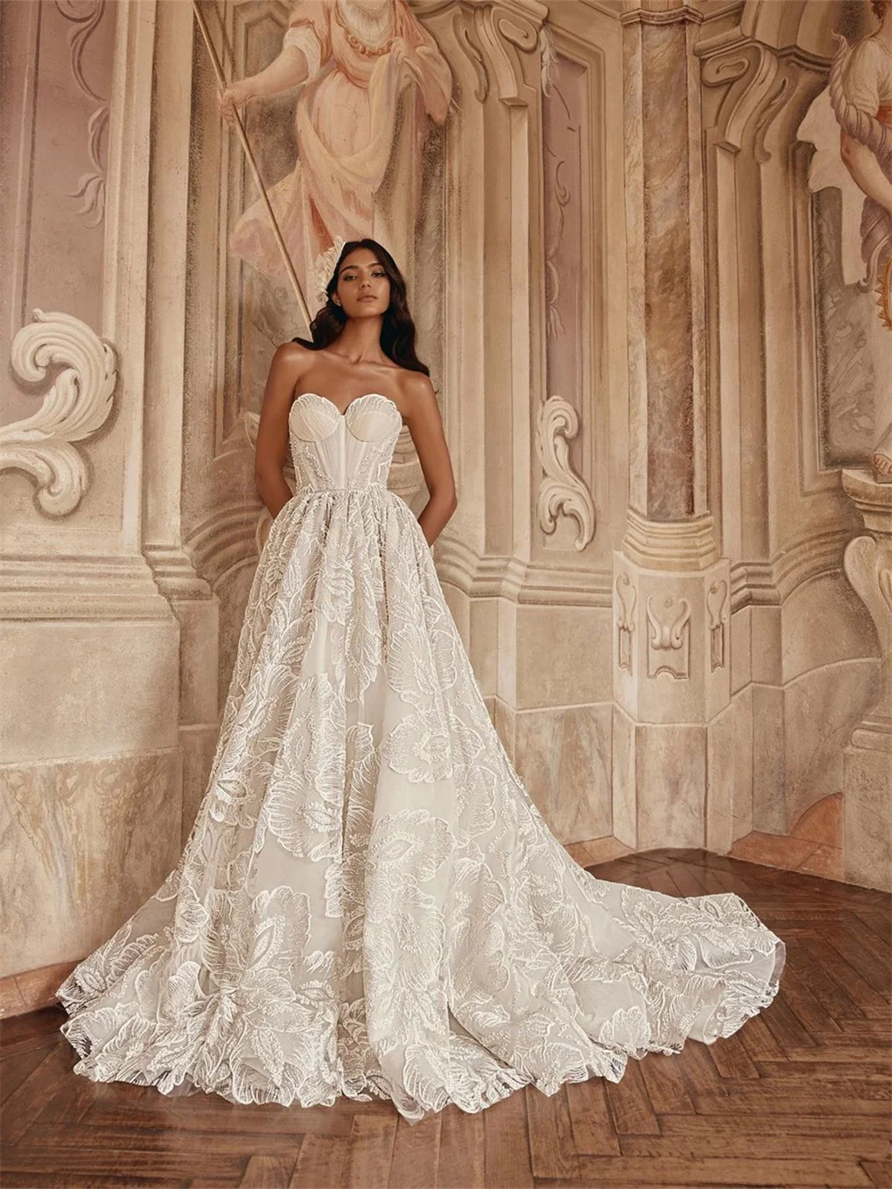 Affascinante abito da sposa con scollo a cuore 2024 abito da sposa in Tulle semplice abito classico con applicazioni a pavimento Vestidos De Novia