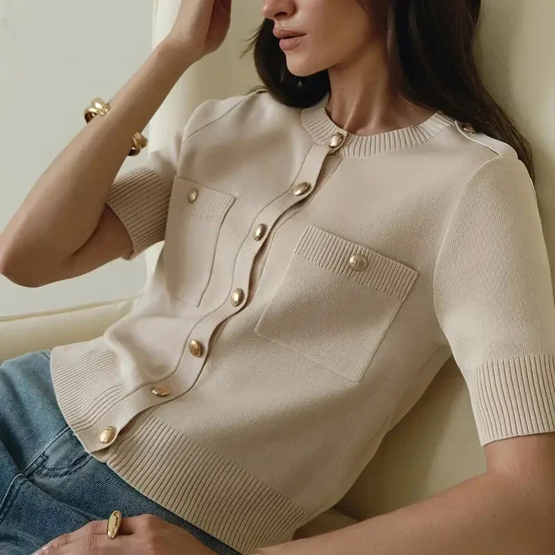 10 Colours Fashion Short Sleeve Knitted T-shirt Women O-neck Slim Cardigan Tops Chic Solid Summer New Button Design Sweater Tee