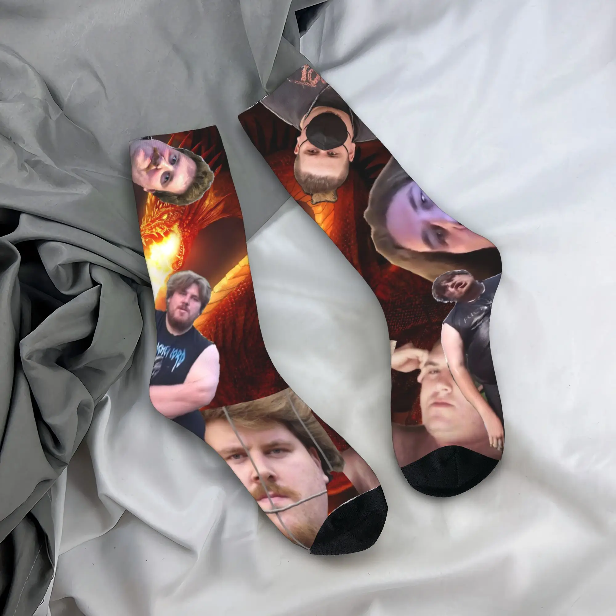 ถุงเท้าลาย Drachenlord ถุงเท้าแฟชั่นทันสมัย ถุงเท้าผู้หญิง ผู้ชาย ถุงเท้าใส่สบาย ถุงเท้าสำหรับเล่นกีฬากลางแจ้งในฤดูใบไม้ร่วง ถุงเท้าลายกราฟิก ของขวัญวันเกิด