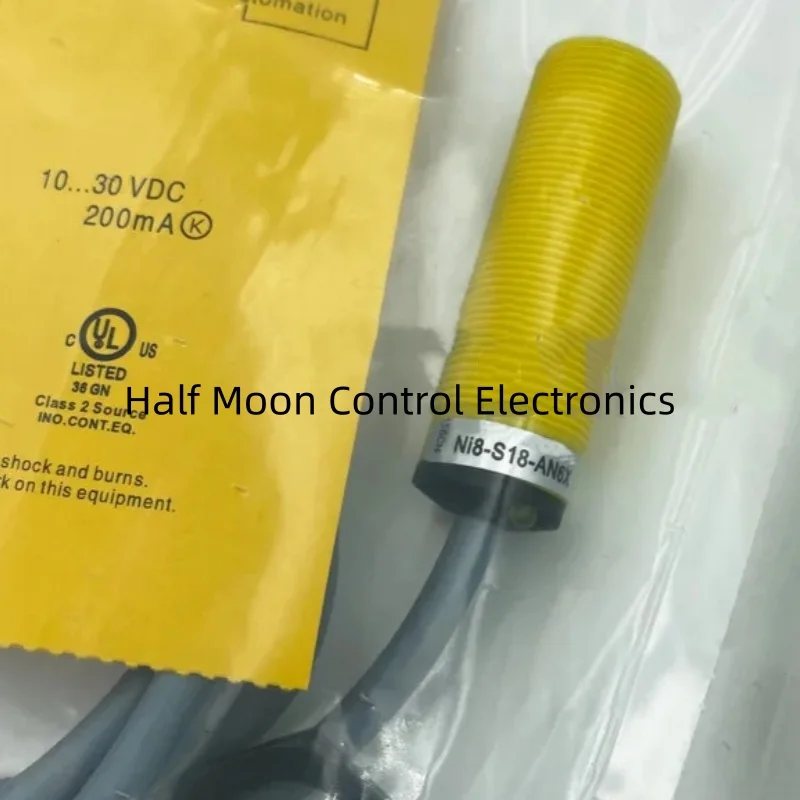 

3PCS New proximity switch NI8-S18-AN6X DC NPN normally open sensor 10-30V three-wire