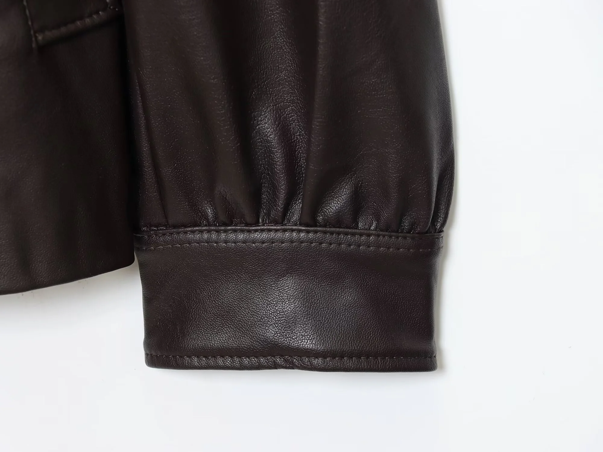 2025 Winter New Women's Loose Casual Fashion Simple Coated Single-Breasted Coat with Pleated Leather Jacket