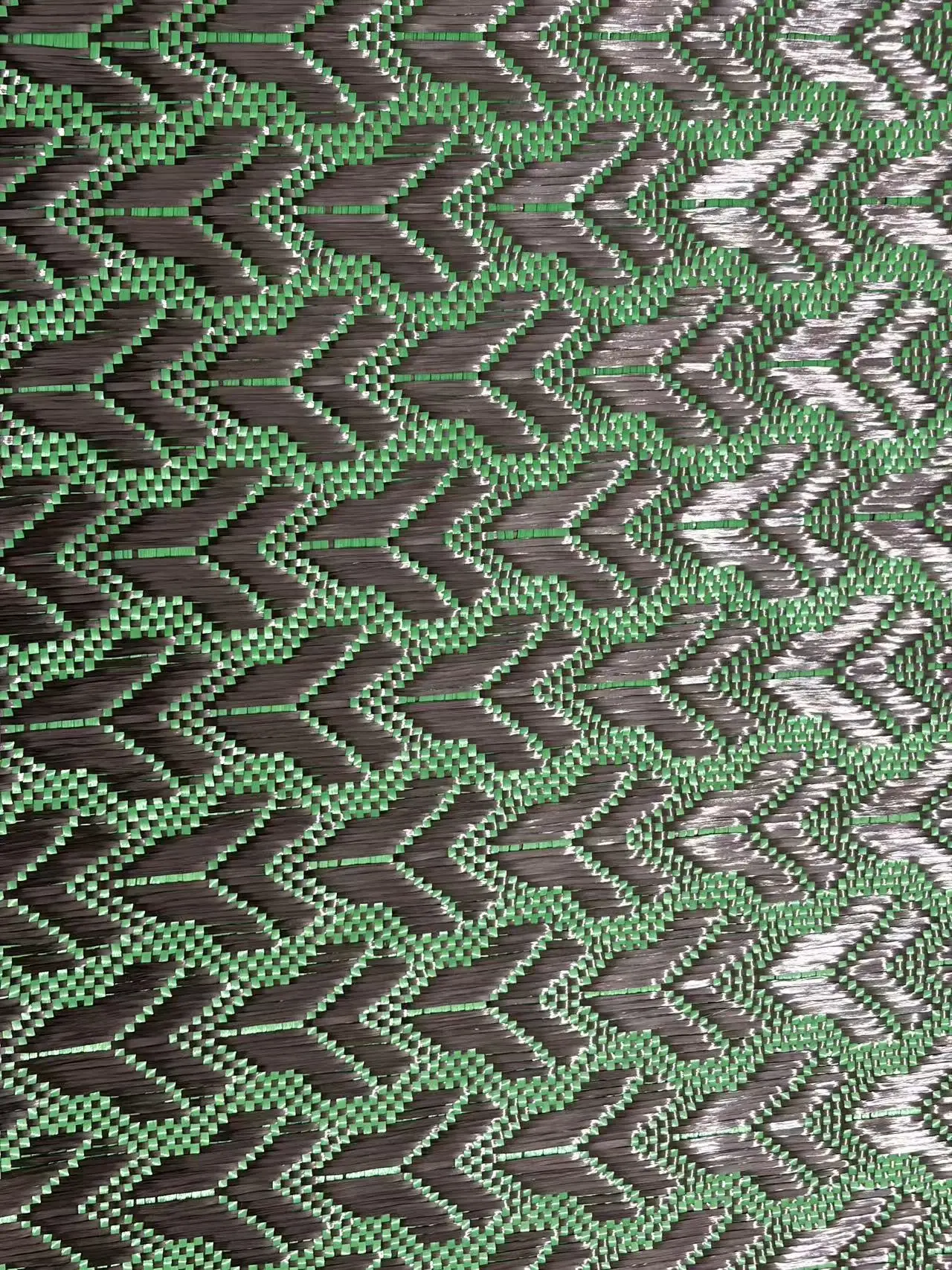 3k 240gsm echte gemischte Kohlefaser, dreieckiges Muster 1m/40" breit 100cm*100cm/100cm*150cm, aufrollen und versenden für DIY-Dekoration – Detail 1